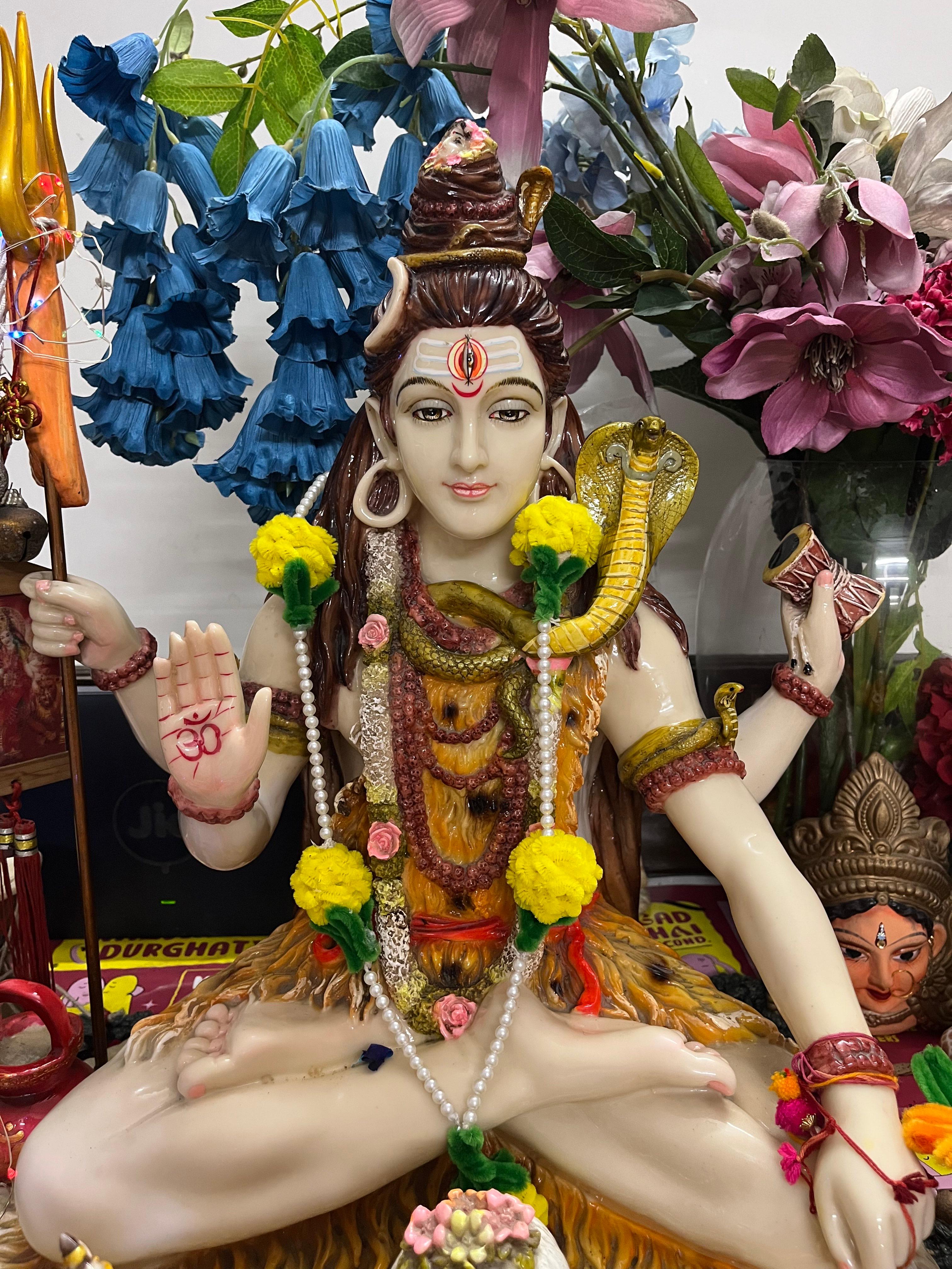 Genda Mala - small pearl (5 Flower) - Thumbnail 2