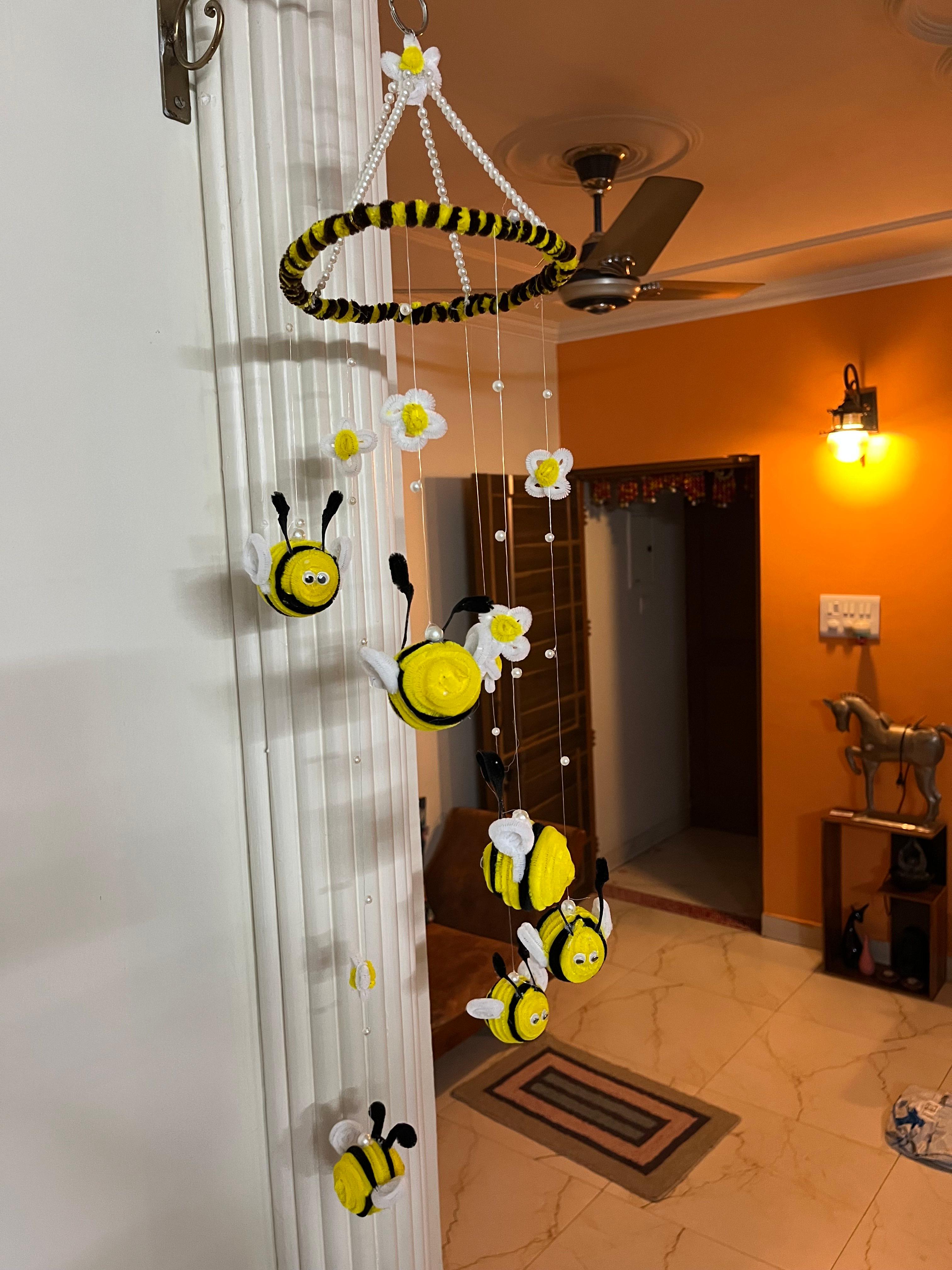 Honeybee Wind chime - ferry light - Image 1