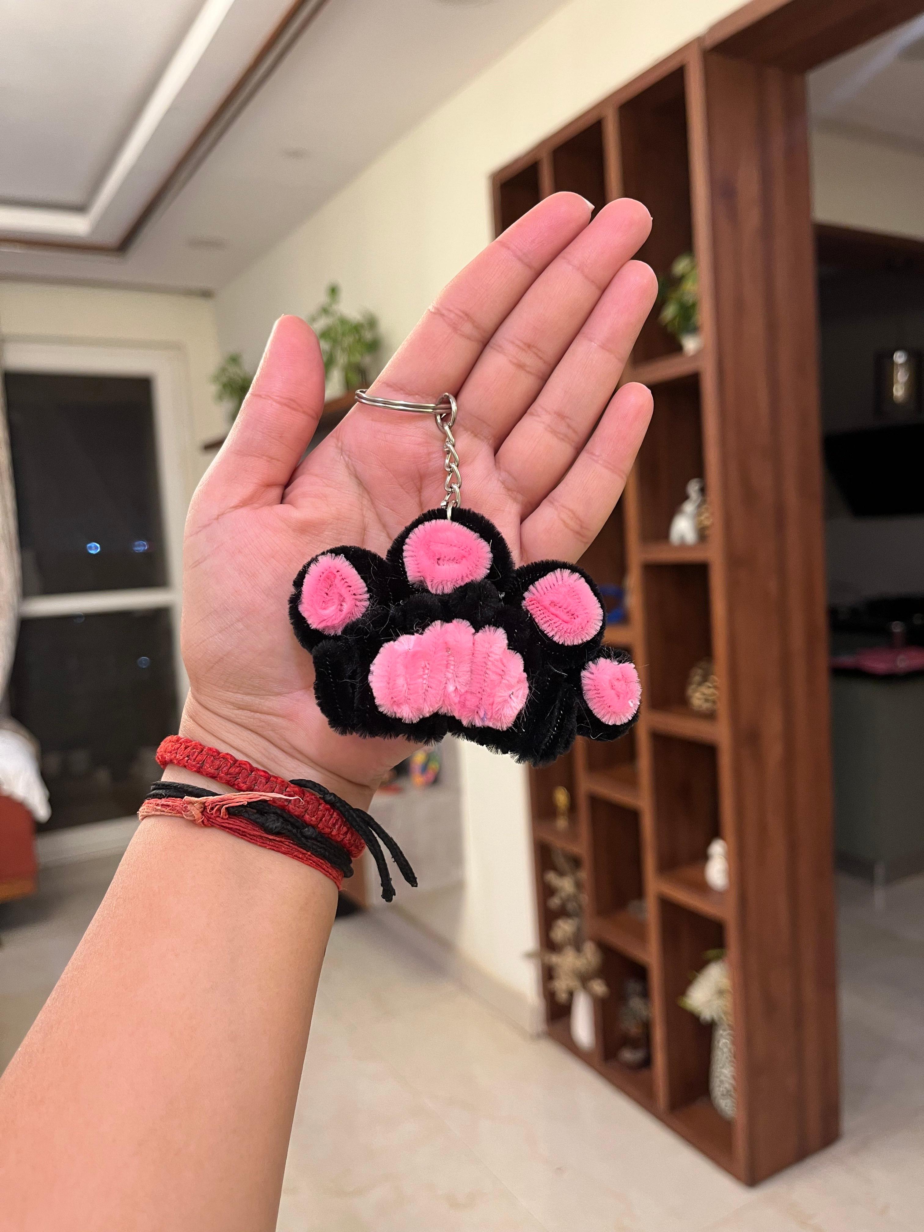 Paw - Image 1